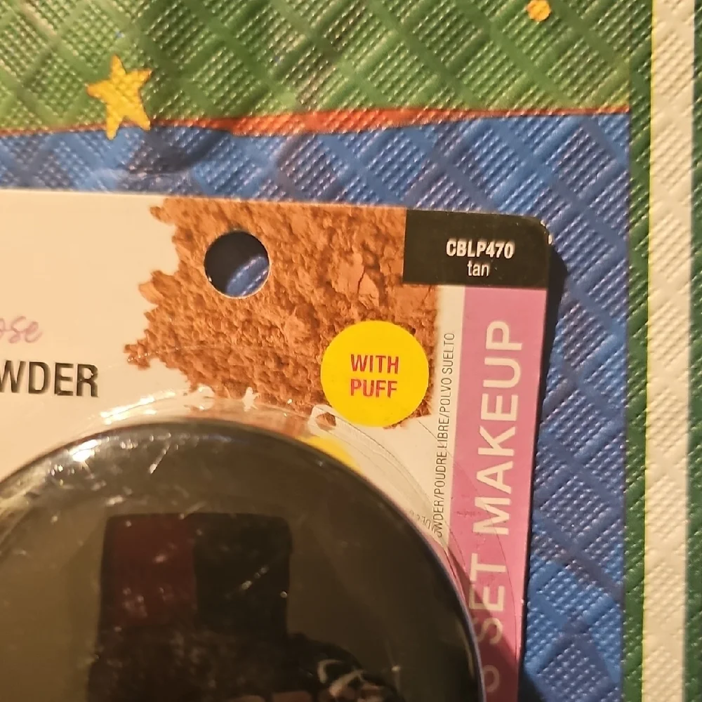 L.A. Colors Loose Powder in Sleek Black Case